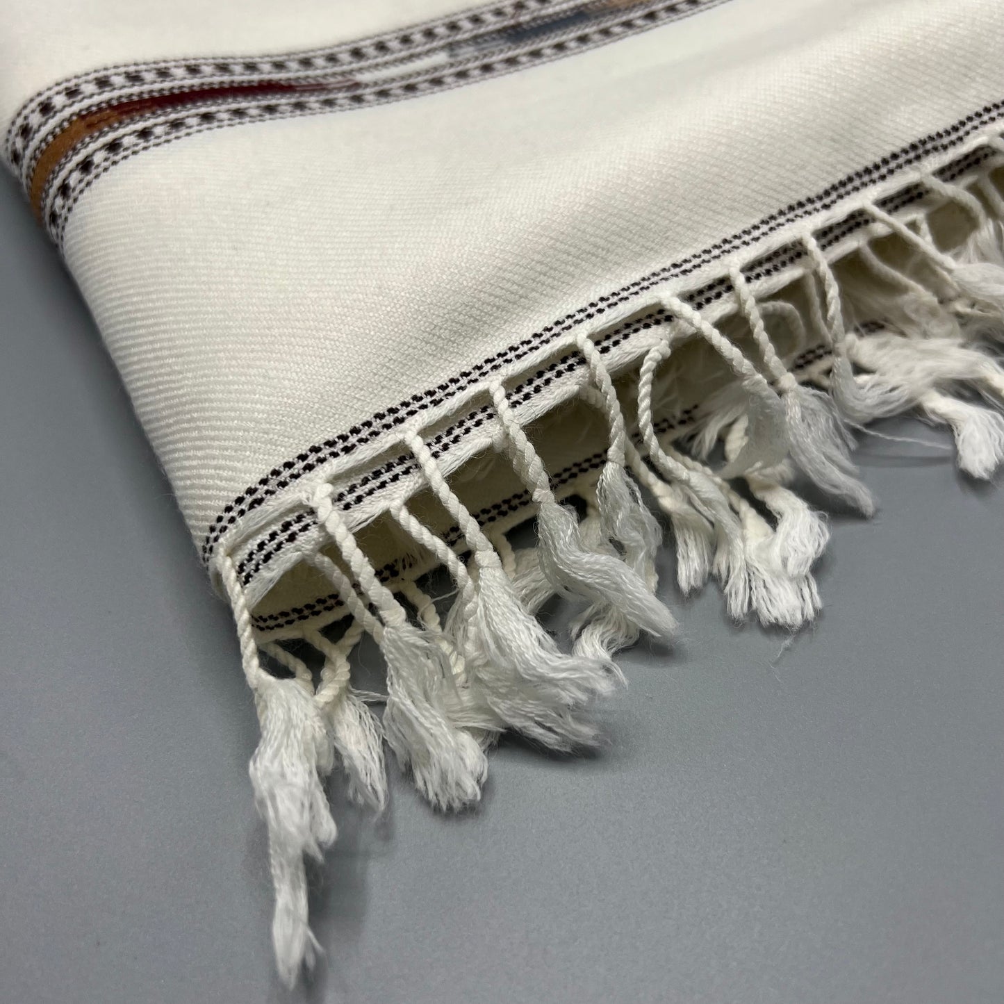 Handmade Woolen Shawl For Men - Off white