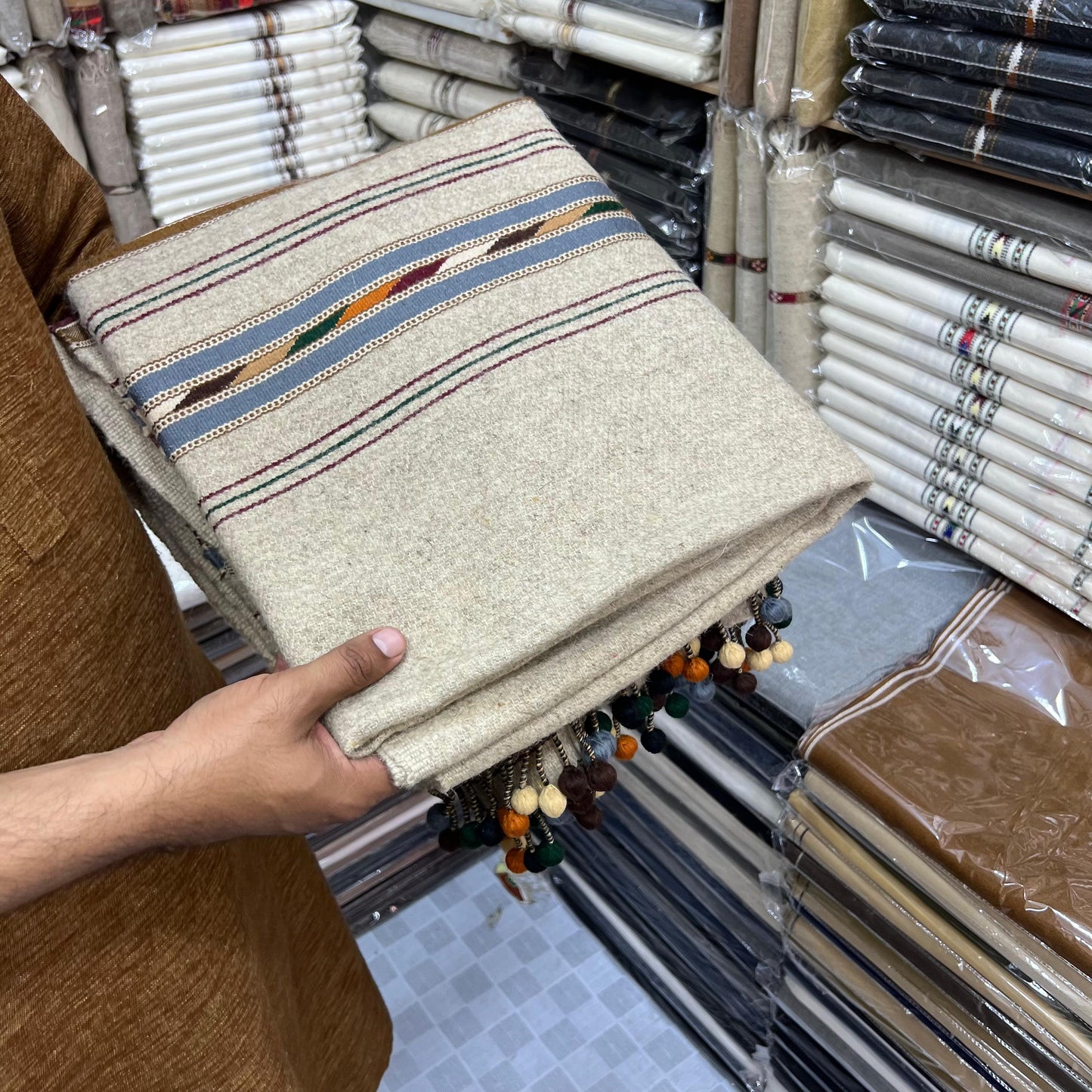 Handmade Wadera style 3 border woolen shawl for Men