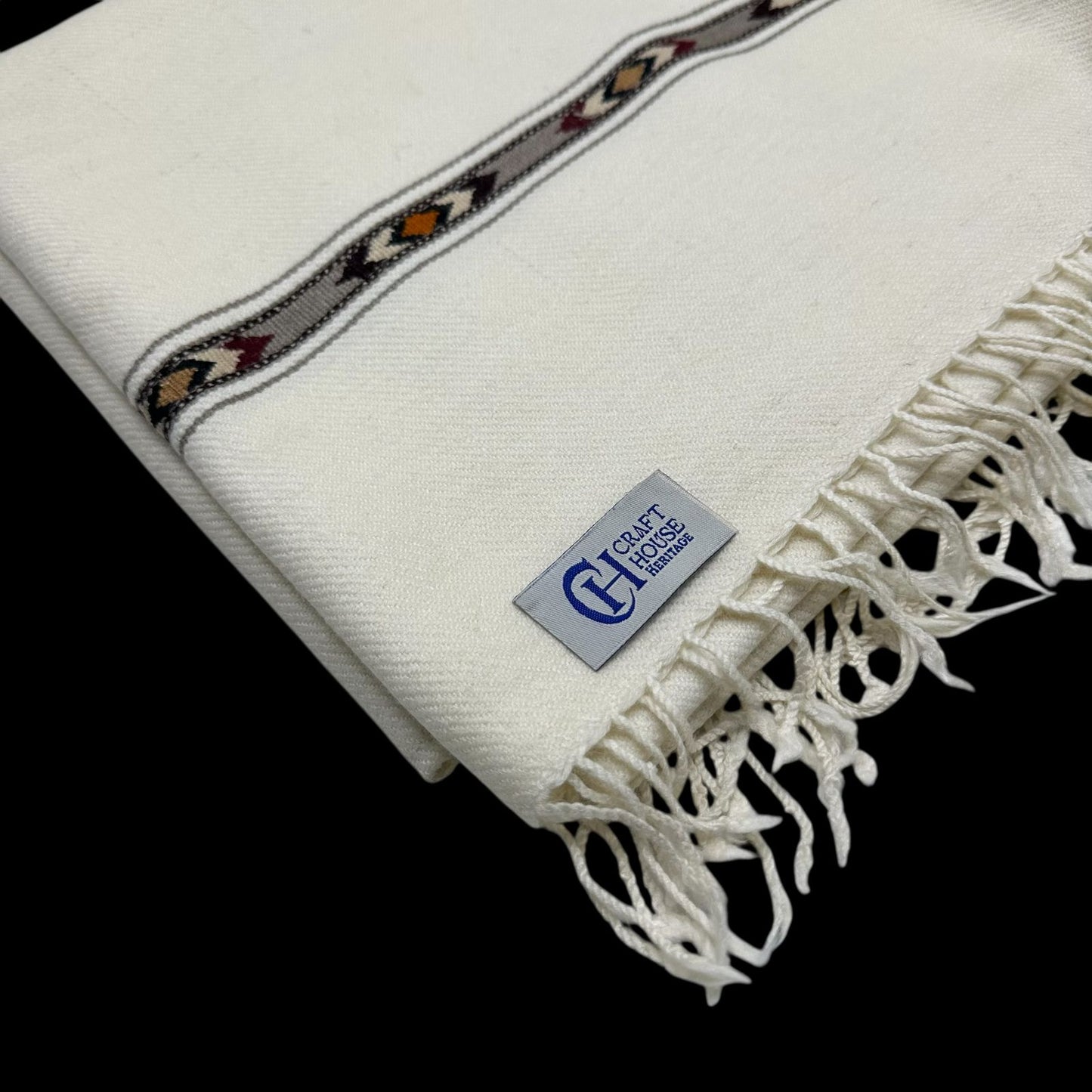 Pure lambswool Swati Warm shawl for Men - Off white