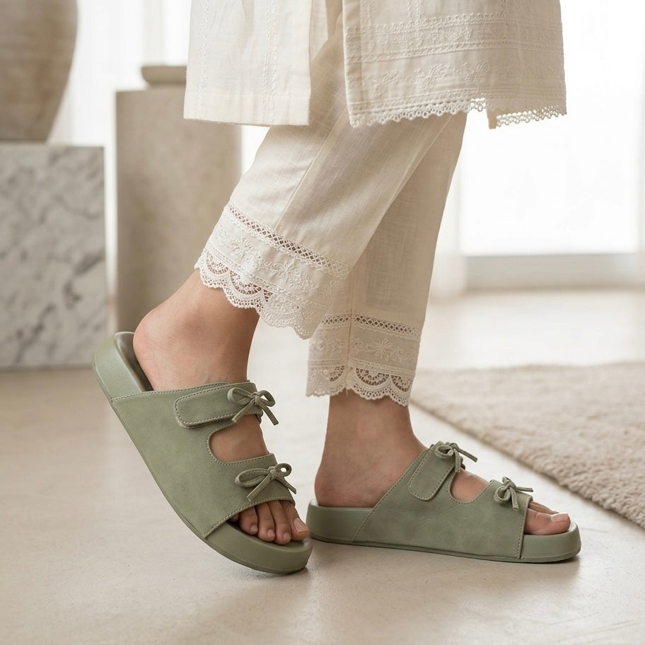 Ladies Medicated Slippers – Soft Comfort for Everyday Wear CROSS-01